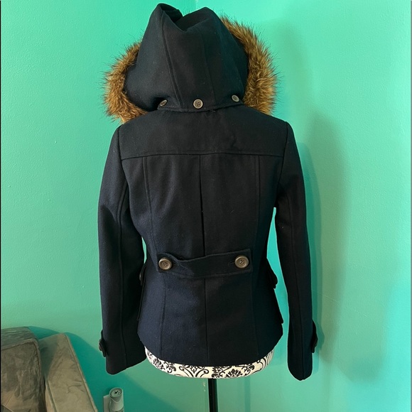 dELIA’S Wool Coat with Faux Fur hood - Picture 4 of 13